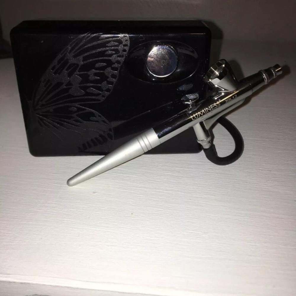 Air Brush Makeup Bundle